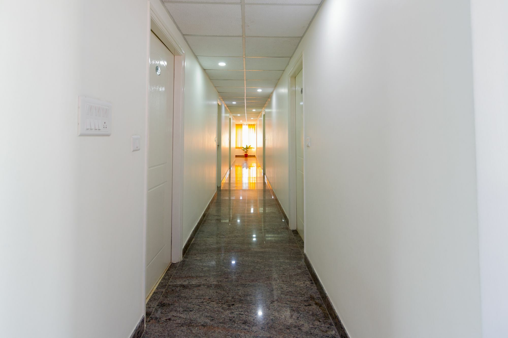 FabHotel Oakwey Inn Indiranagar Bangalore Bagian luar foto