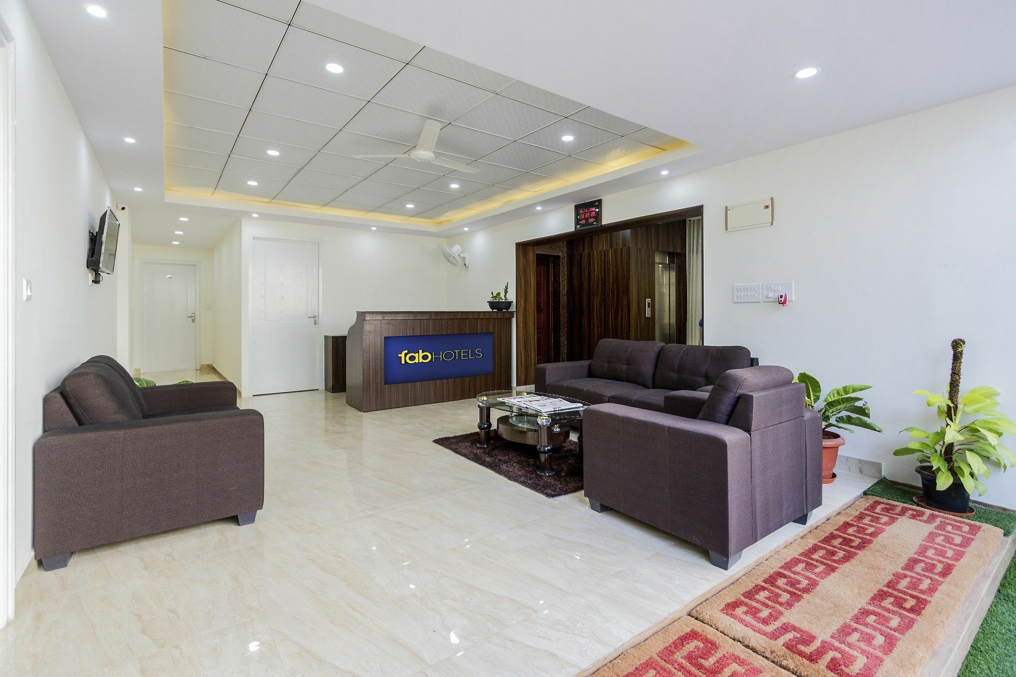 FabHotel Oakwey Inn Indiranagar Bangalore Bagian luar foto